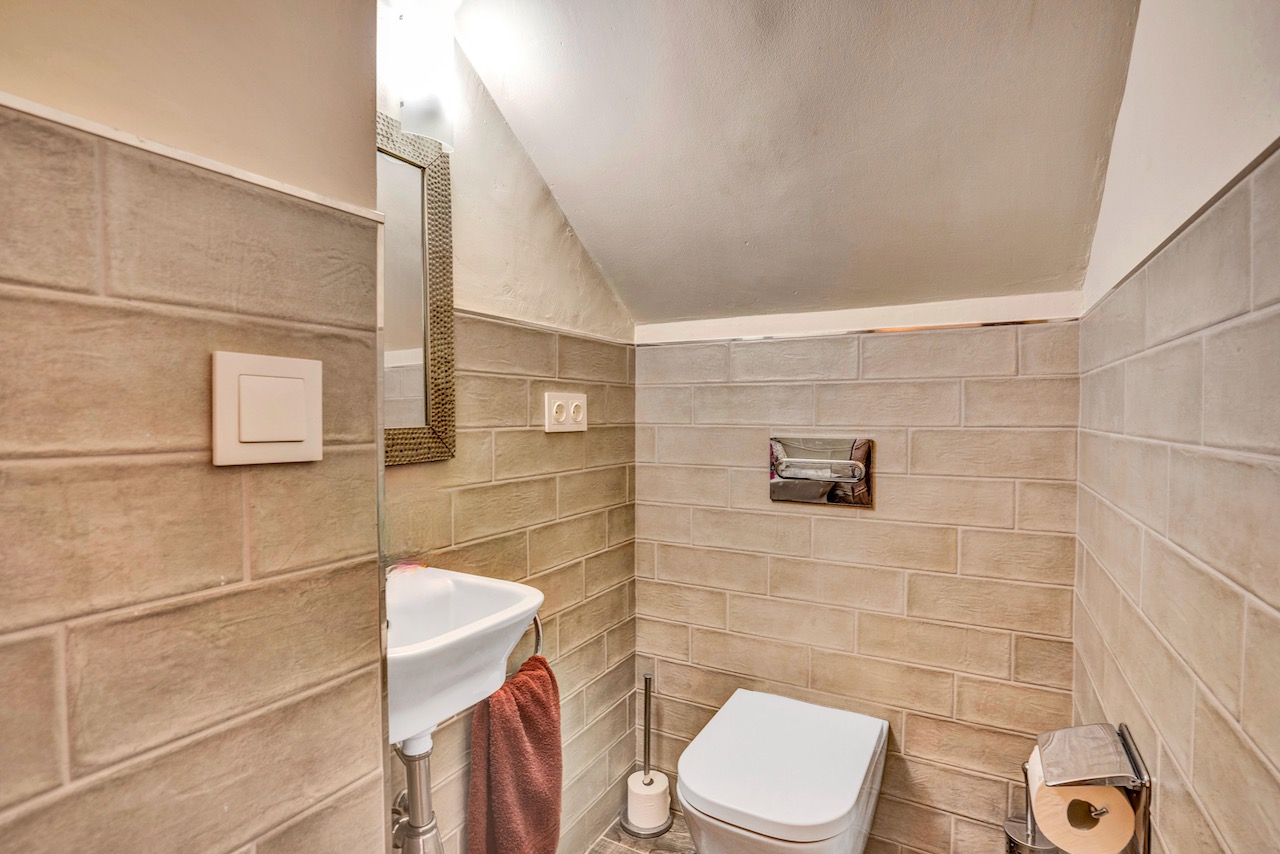 Fully Renovated Finca with Sea Views and Pool for Sale in Benissa