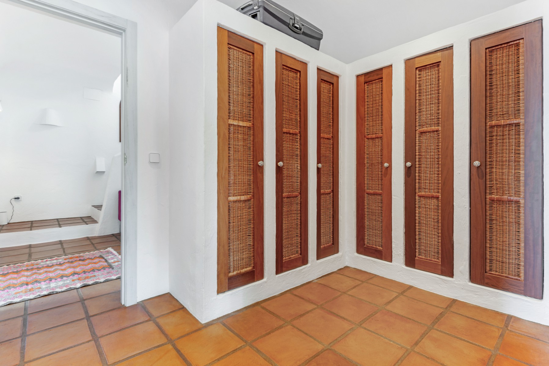 Moraira Property for Sale: Stylish Ibizan Villa Close to El Portet Beach