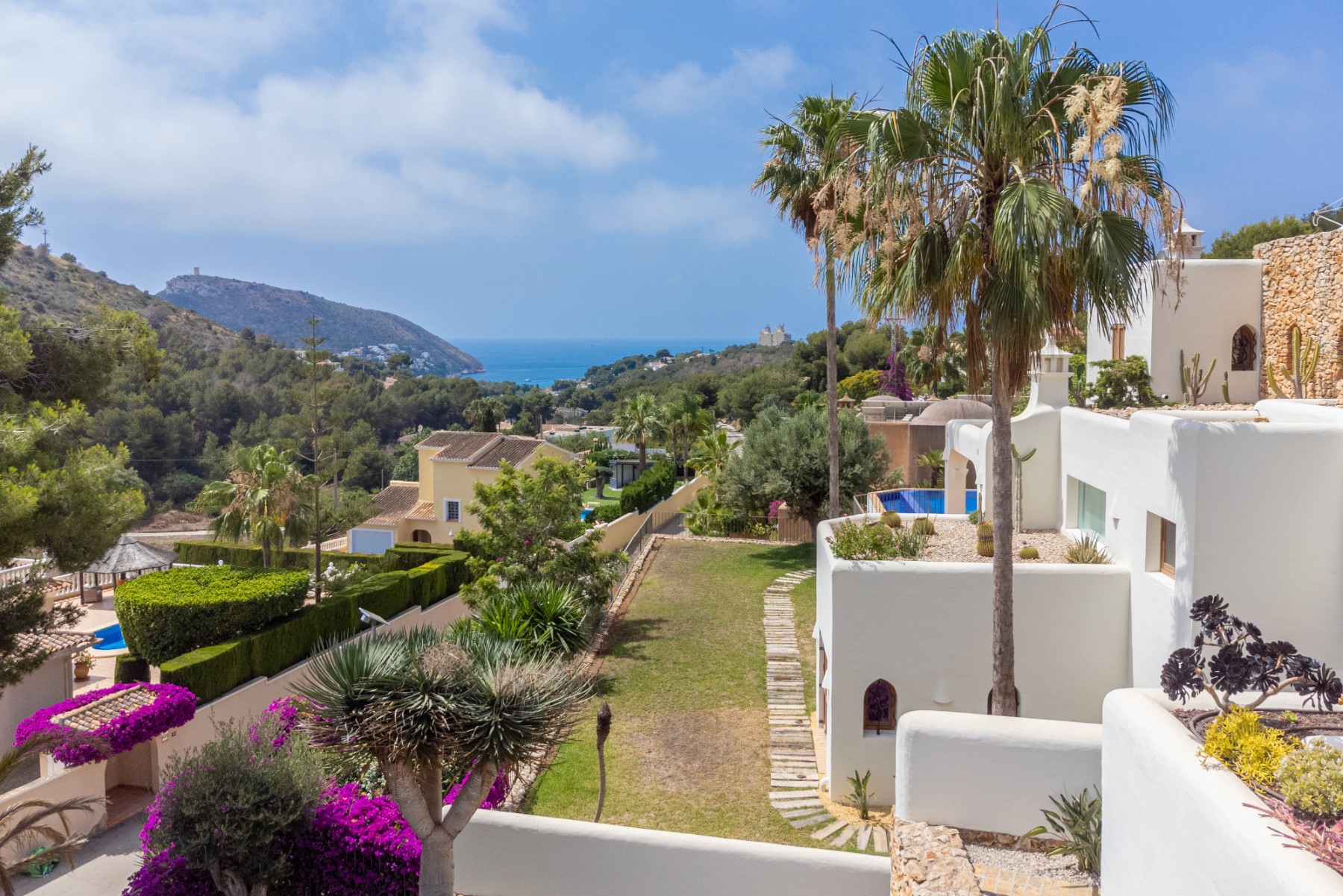 Moraira Property for Sale: Stylish Ibizan Villa Close to El Portet Beach