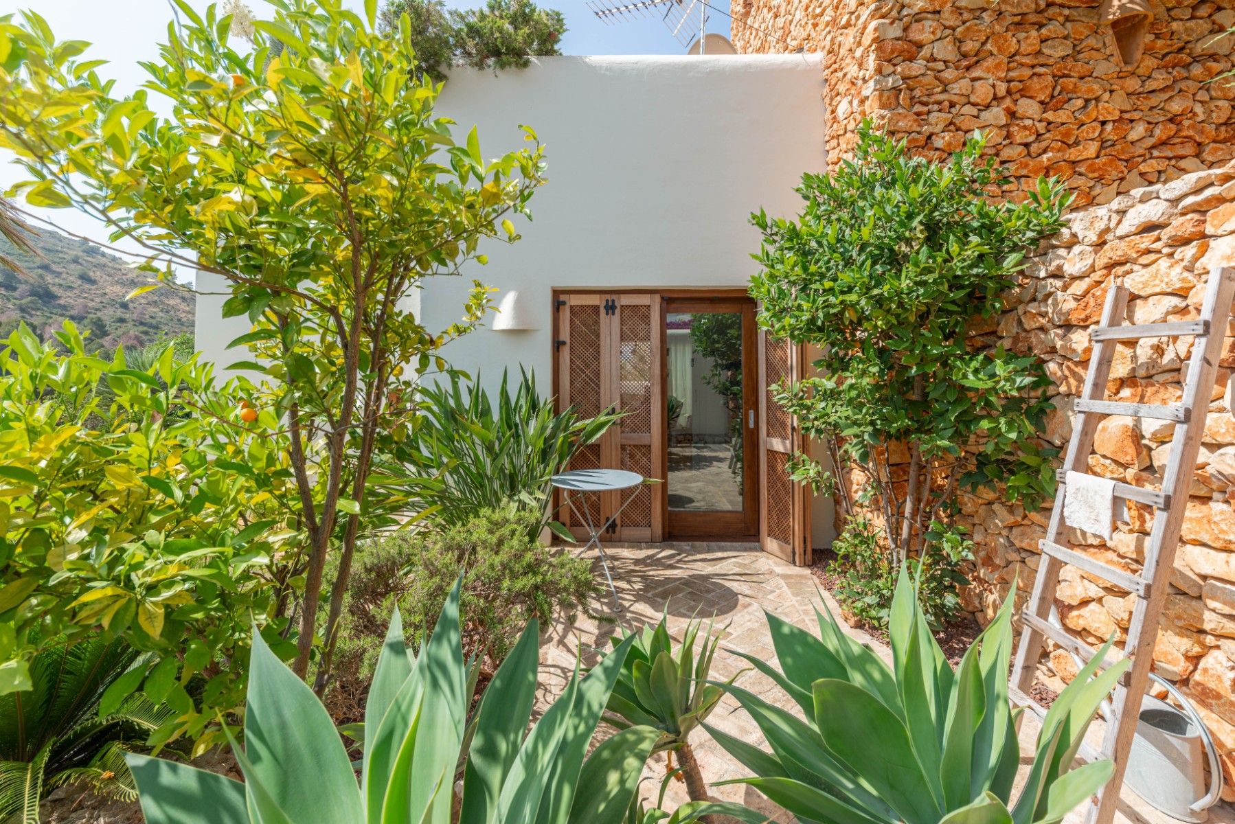 Moraira Property for Sale: Stylish Ibizan Villa Close to El Portet Beach