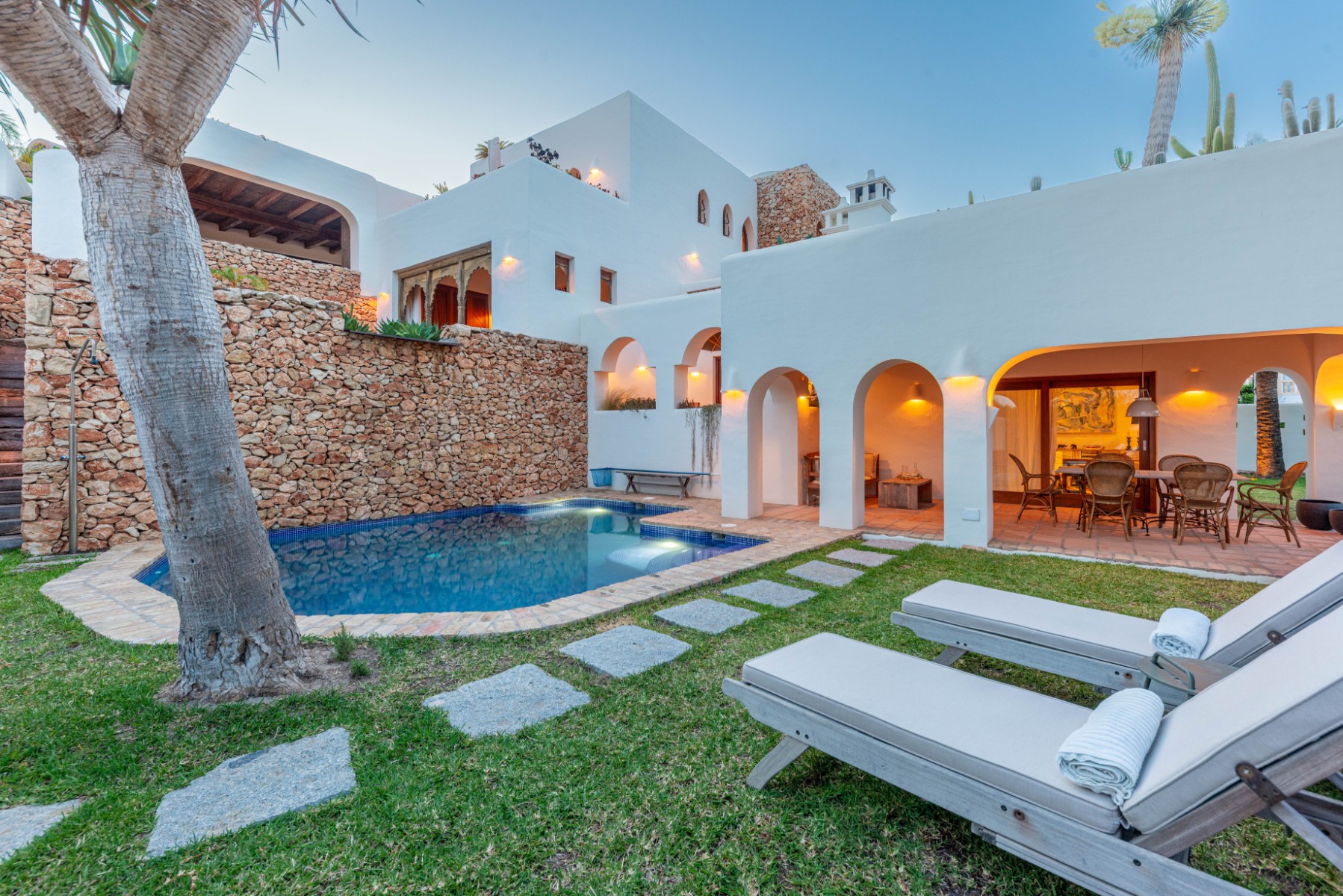 Moraira Property for Sale: Stylish Ibizan Villa Close to El Portet Beach