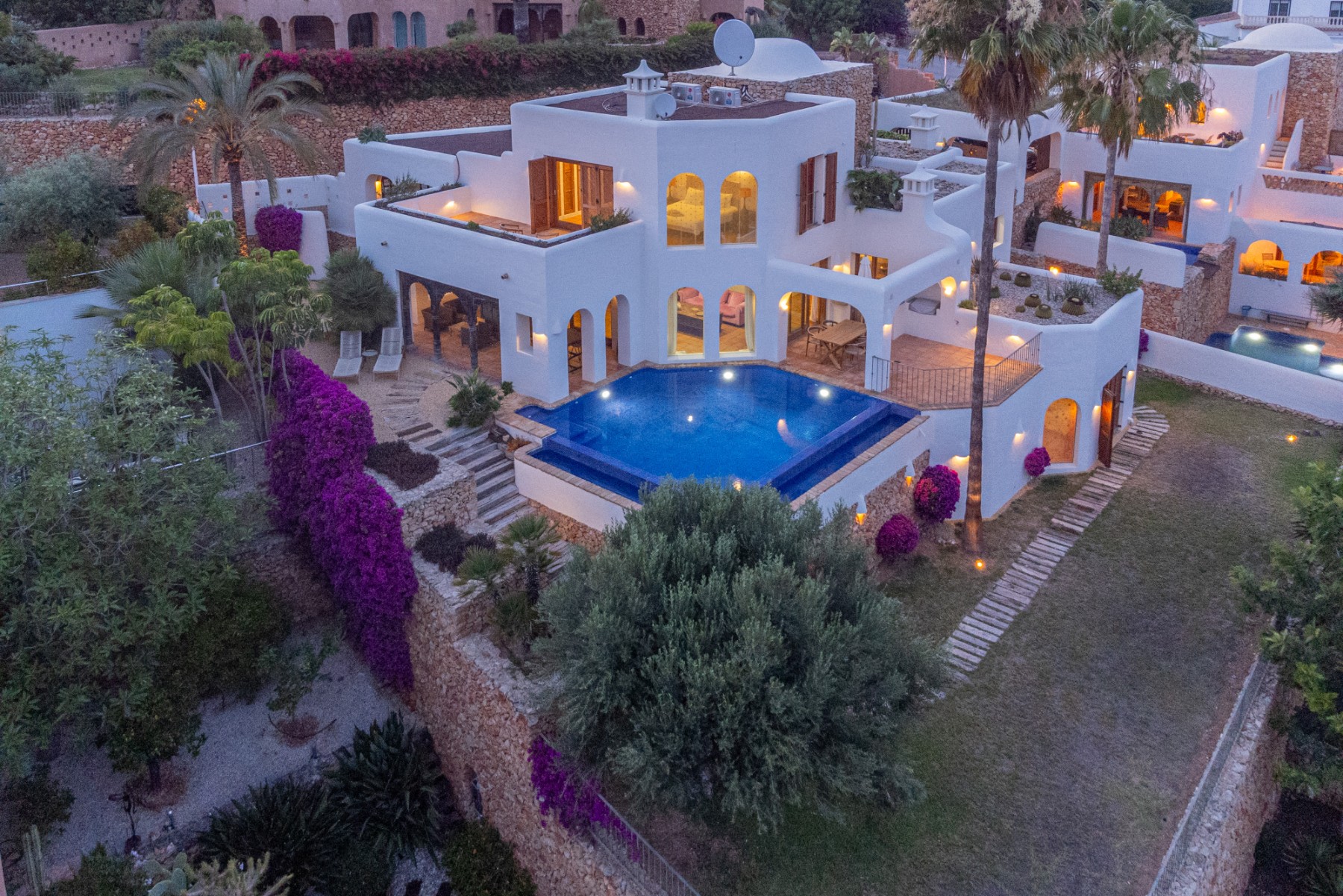 Ibiza-style villa in El Portet, Moraira completely renovated (2024)