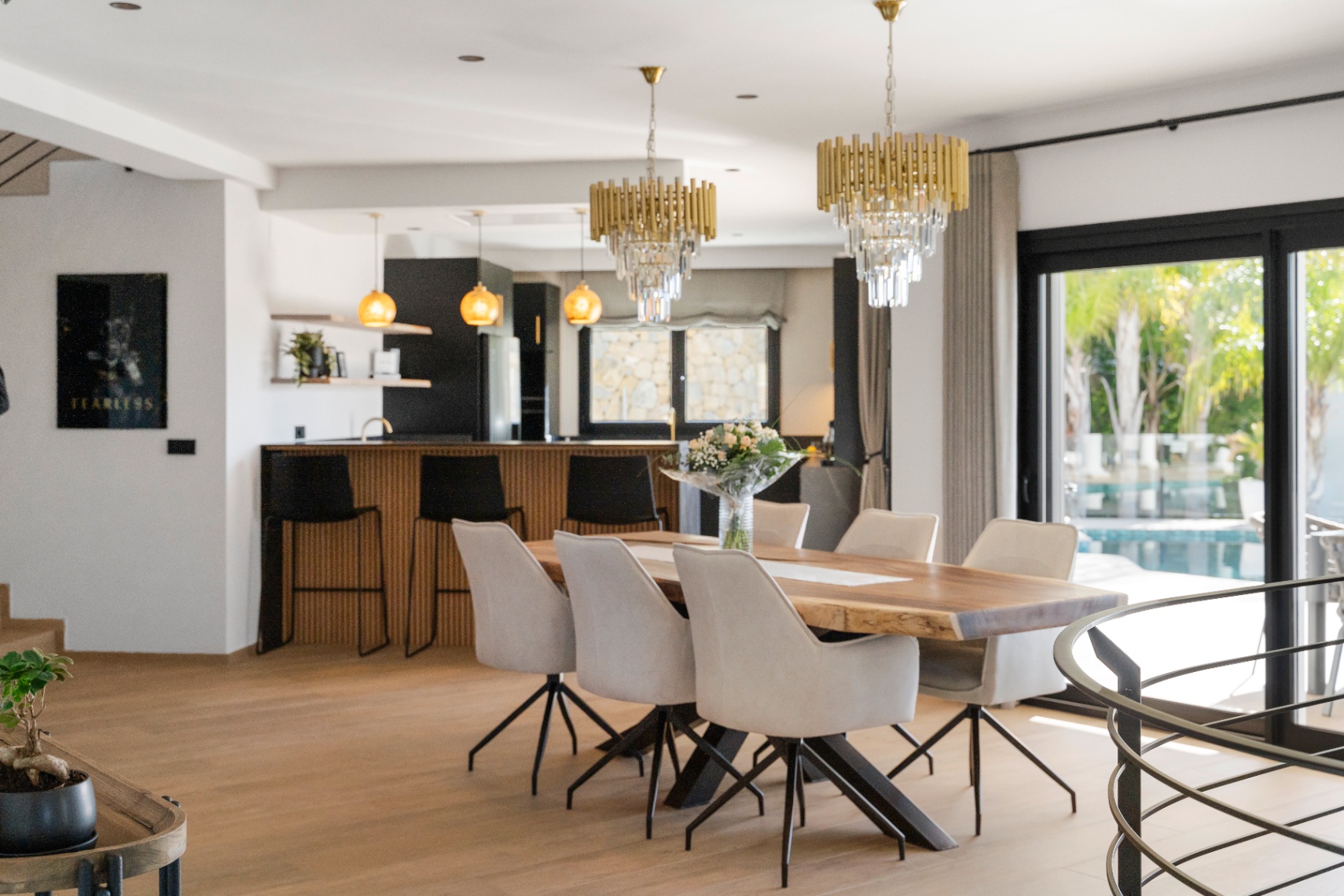 12694NS - Exclusieve moderne villa te koop in Moraira Paichi met panoramisch zeezicht