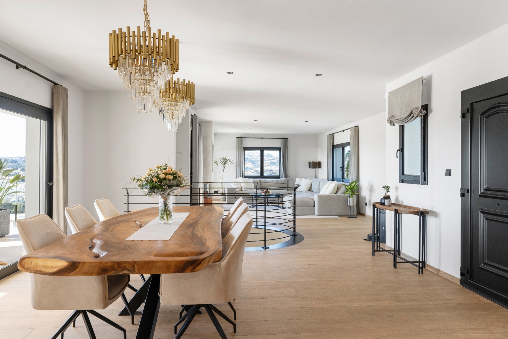 12694NS - Exclusieve moderne villa te koop in Moraira Paichi met panoramisch zeezicht
