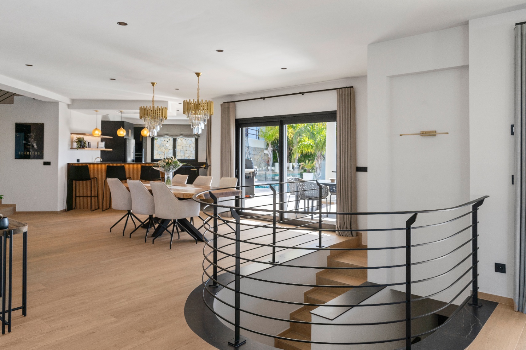12694NS - Exclusieve moderne villa te koop in Moraira Paichi met panoramisch zeezicht