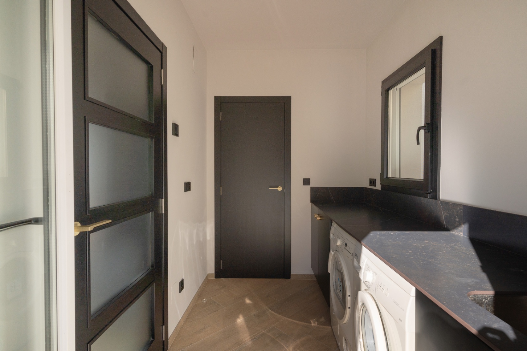 12694NS - Exclusieve moderne villa te koop in Moraira Paichi met panoramisch zeezicht