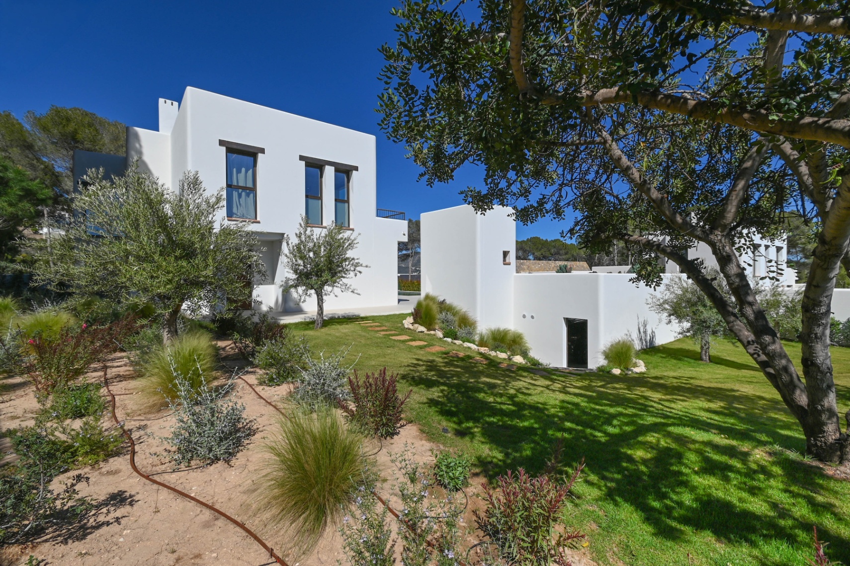 Exclusive New Build Villas in Moraira