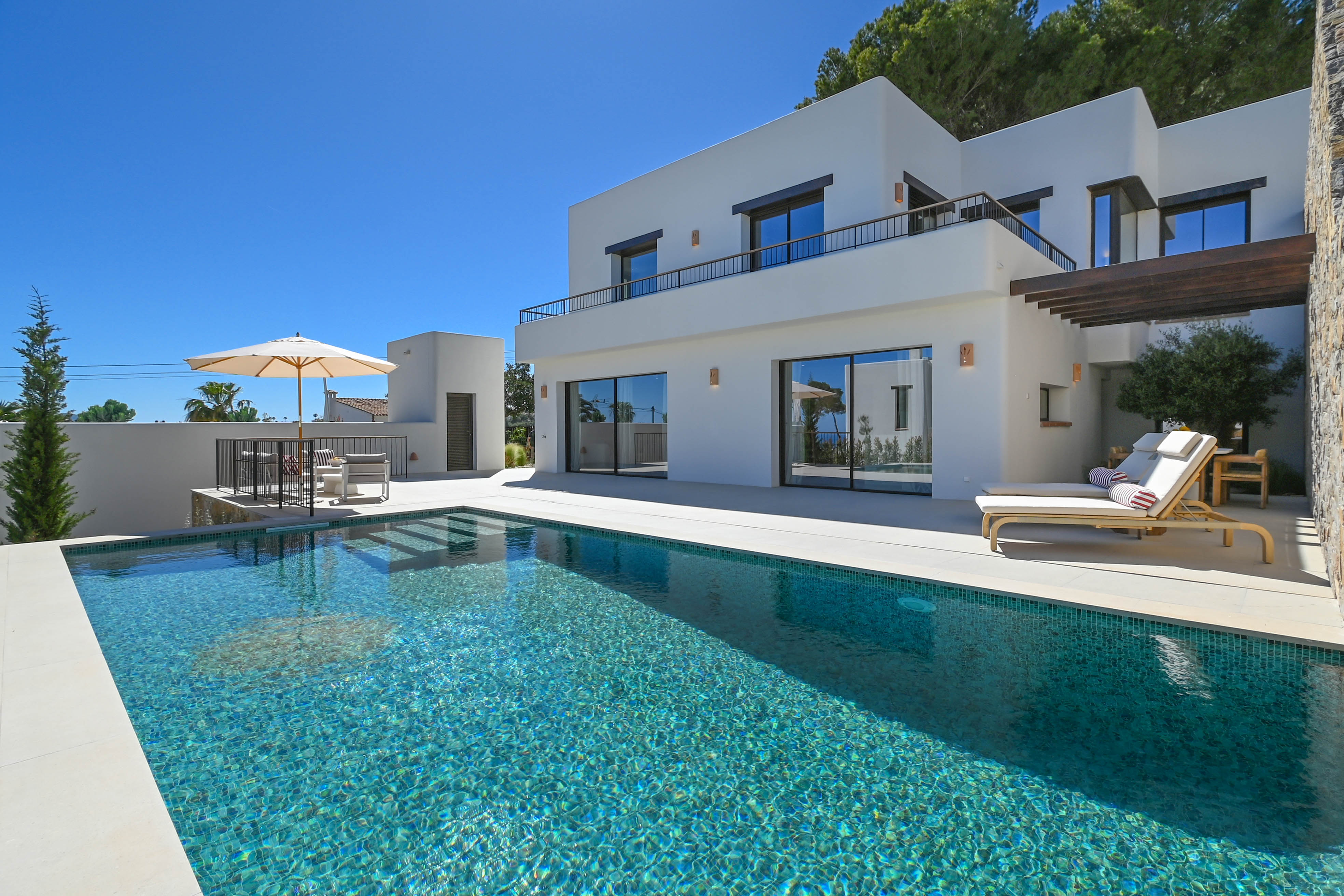 Exclusive New Build Villas in Moraira