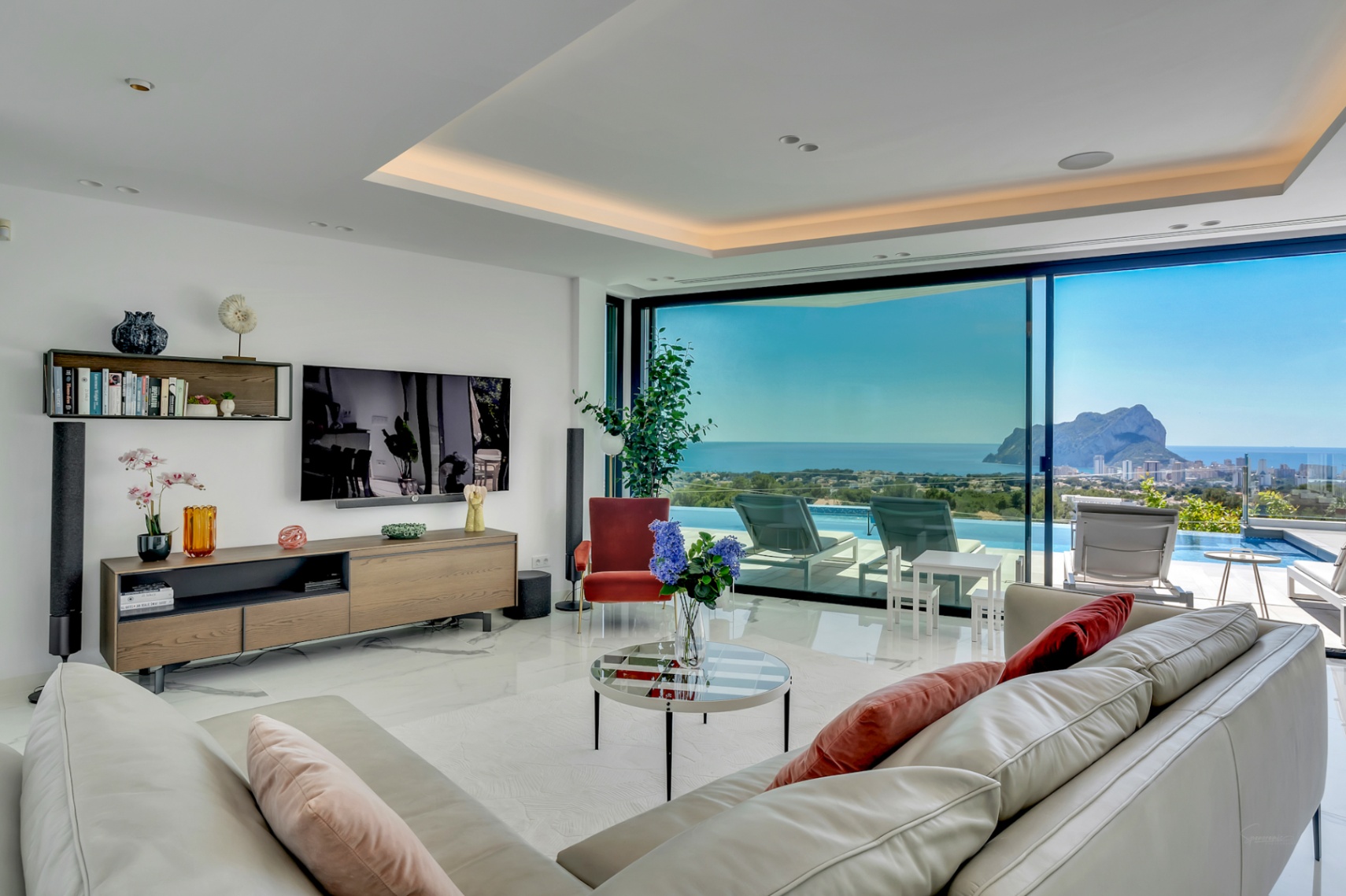 Exclusive villa with panoramic sea views in Raco de Galeno, Benissa