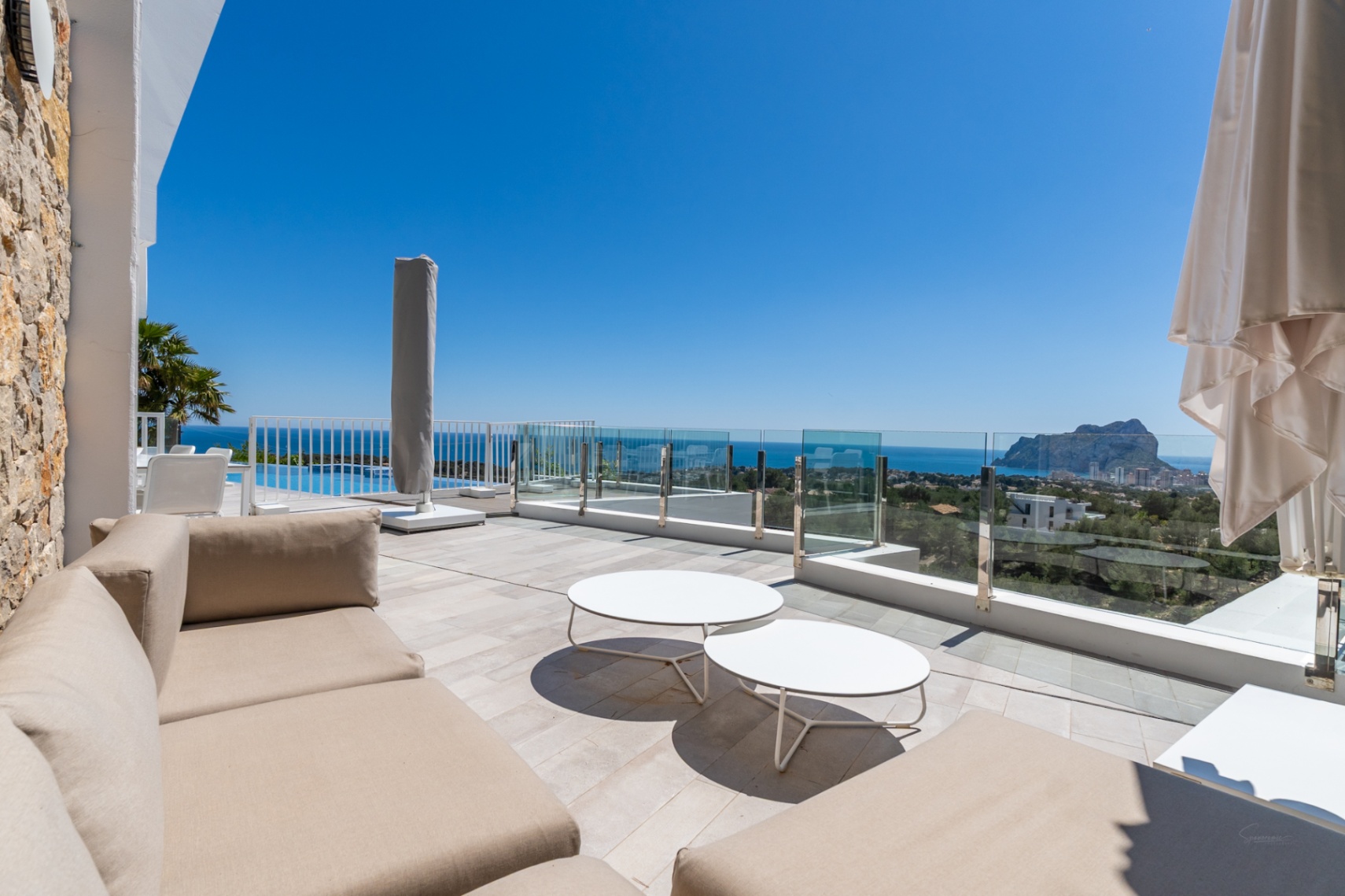 Exclusive villa with panoramic sea views in Raco de Galeno, Benissa