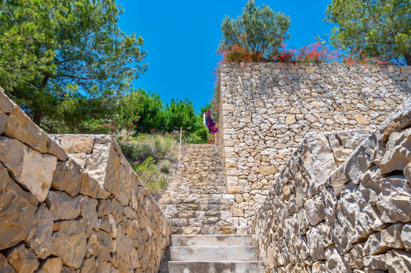 12721DR - Villa in Racó de Galeno, Benissa Costa — Hilltop Position with Panoramic Sea Views