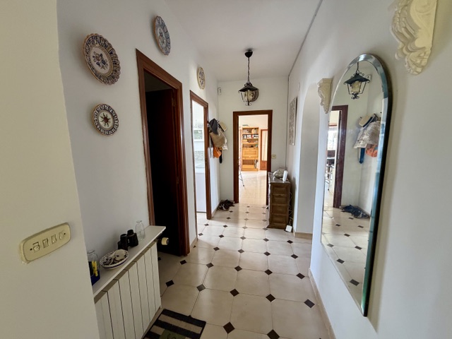 Charming villa with sea view in Moraira