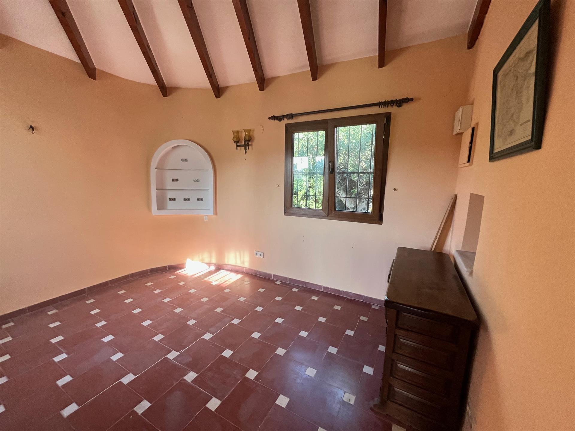 Authentic Mediterranean villa with ample opportunities in a prime location in Benissa Costa.