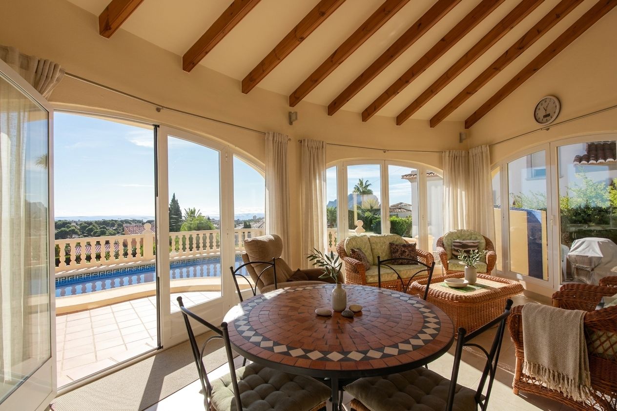 12728NS - Villa with panoramic sea views and one of the most beautiful views of Calpe.