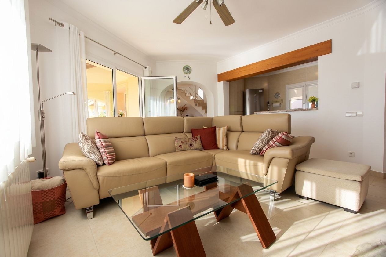 12728NS - Villa with panoramic sea views and one of the most beautiful views of Calpe.