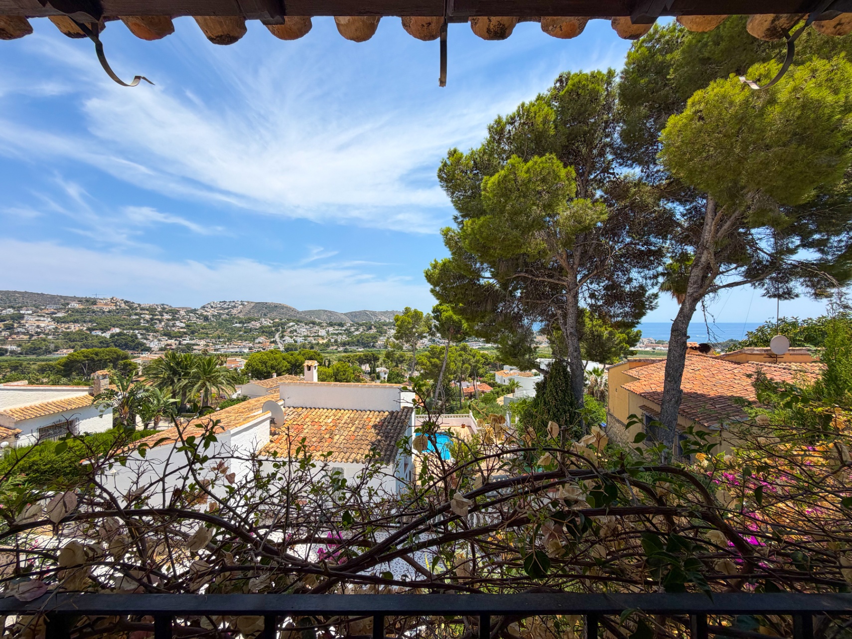 12725DR - Villa with Sea Views and Views of the Peñón de Ifach in Moraira