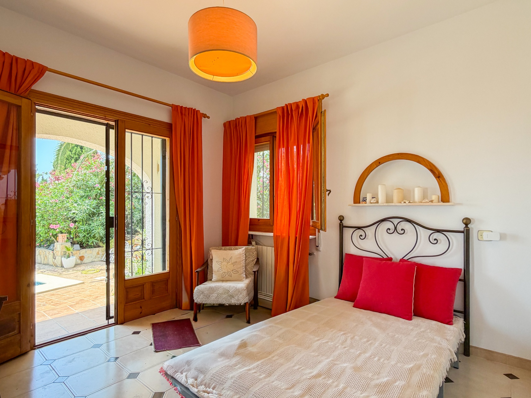 12725DR - Villa with Sea Views and Views of the Peñón de Ifach in Moraira