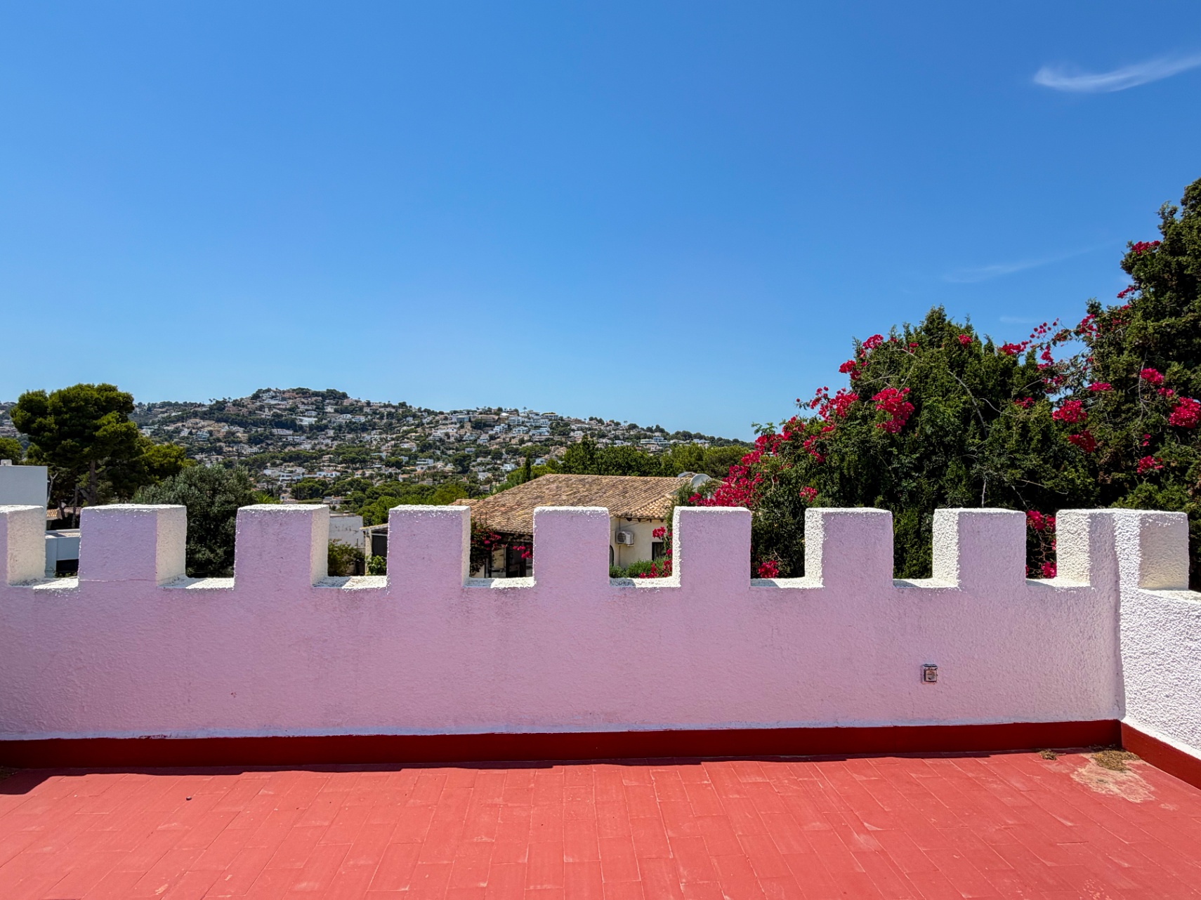 12725DR - Villa with Sea Views and Views of the Peñón de Ifach in Moraira