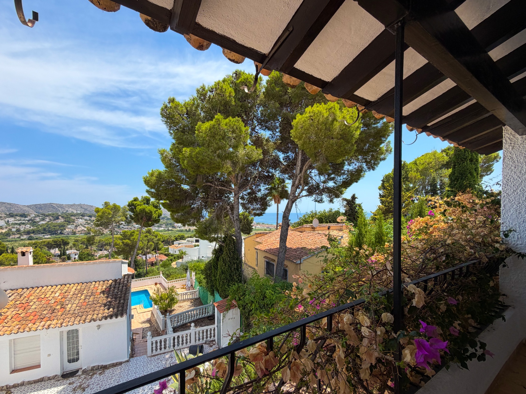 12725DR - Villa with Sea Views and Views of the Peñón de Ifach in Moraira