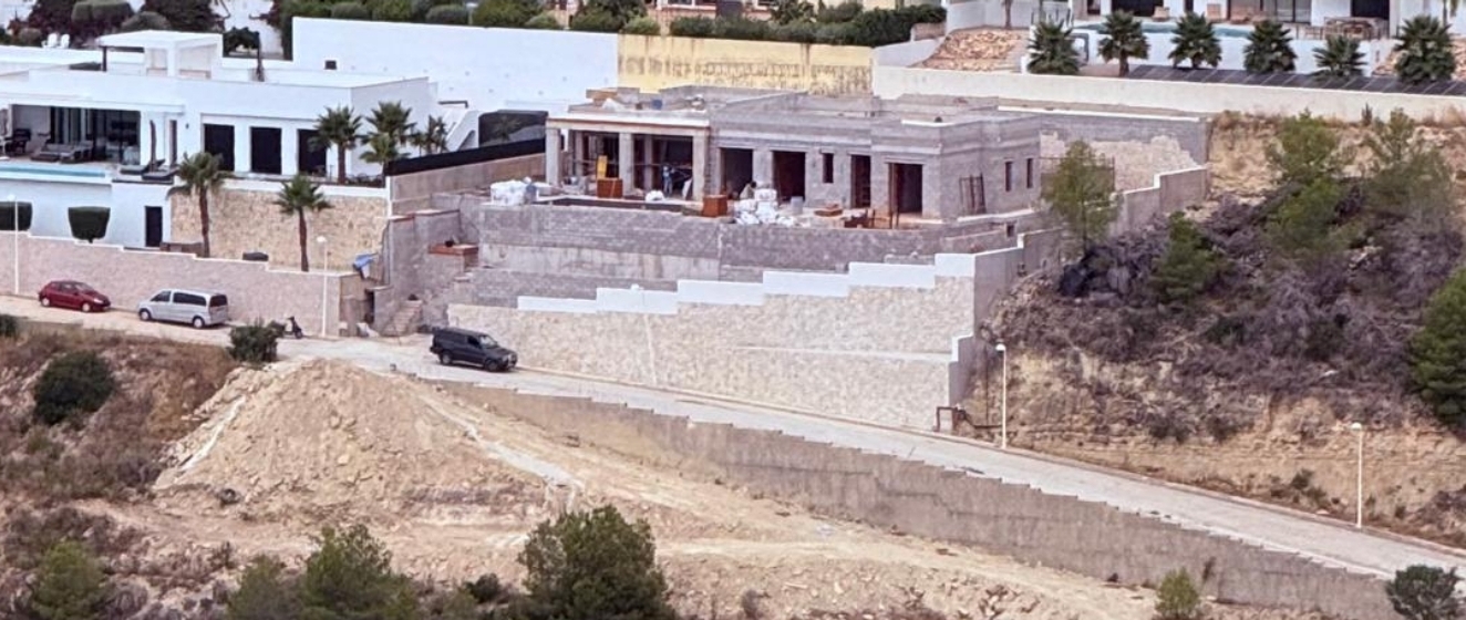 12434DA - Freistehende Villa mit luxuriöser Ausstattung und Panoramablick in Calpe