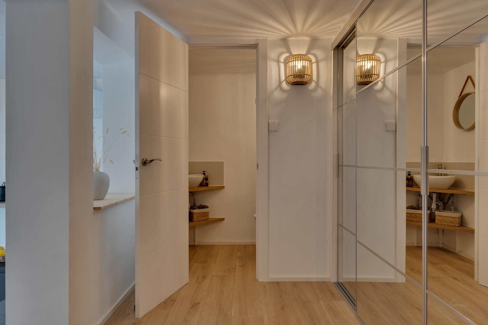 12717DR - Villa completamente renovada con vistas panorámicas al mar en El Portet.