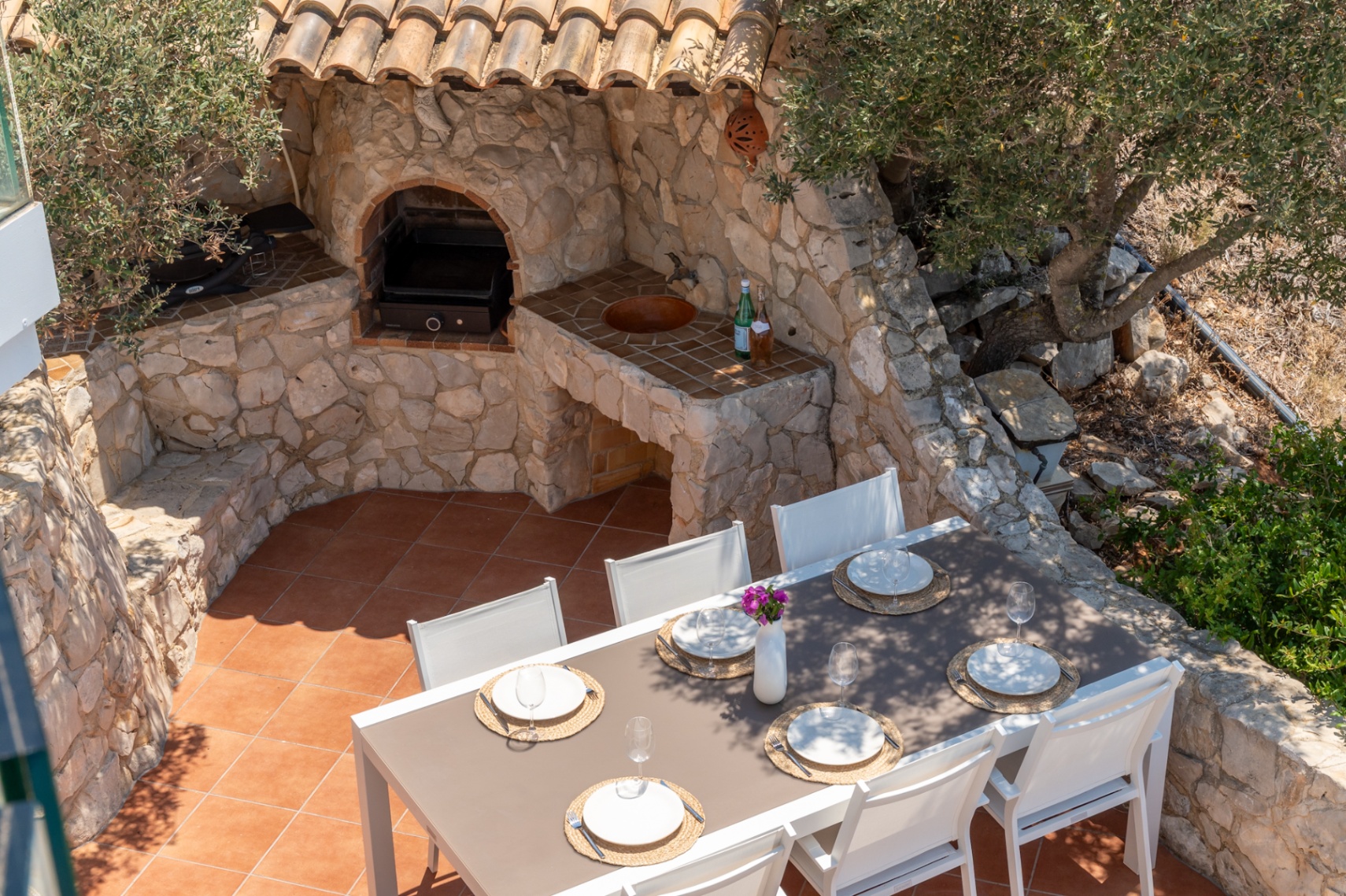12717DR - Villa completamente renovada con vistas panorámicas al mar en El Portet.