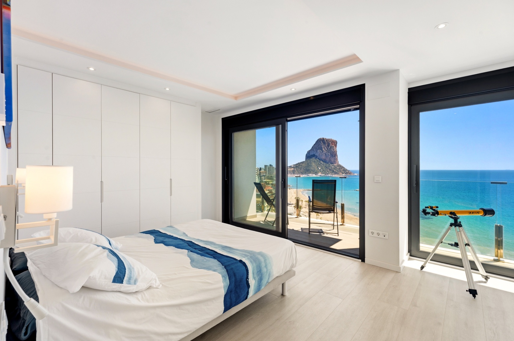1434NS - Penthouse in Arenal, Calpe — Duplex mit Dachpool und Meerblick