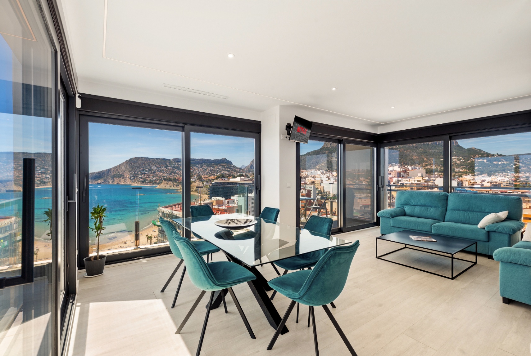 1434NS - Penthouse in Arenal, Calpe — Duplex mit Dachpool und Meerblick