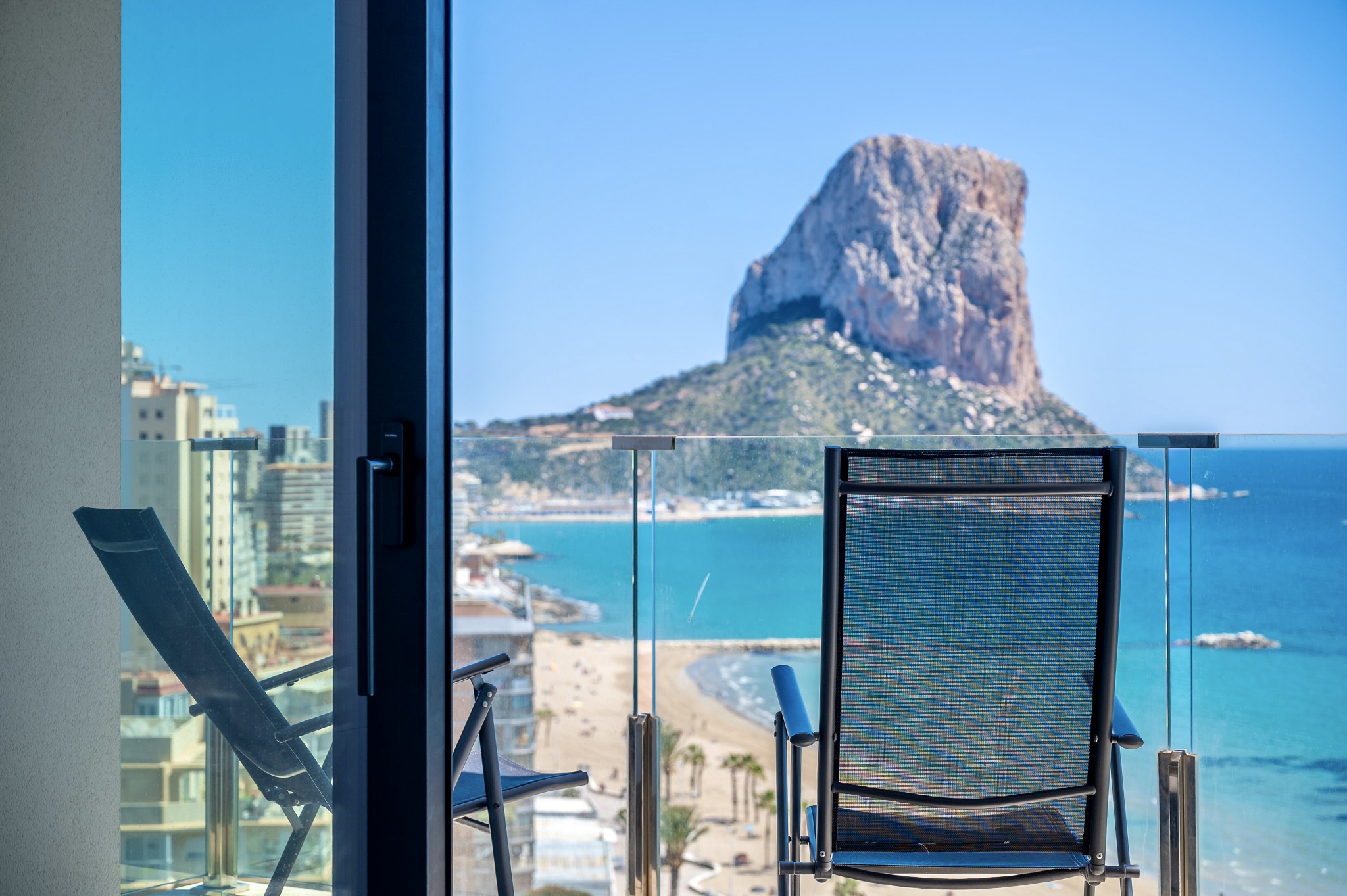 1434NS - Penthouse in Arenal, Calpe — Duplex mit Dachpool und Meerblick