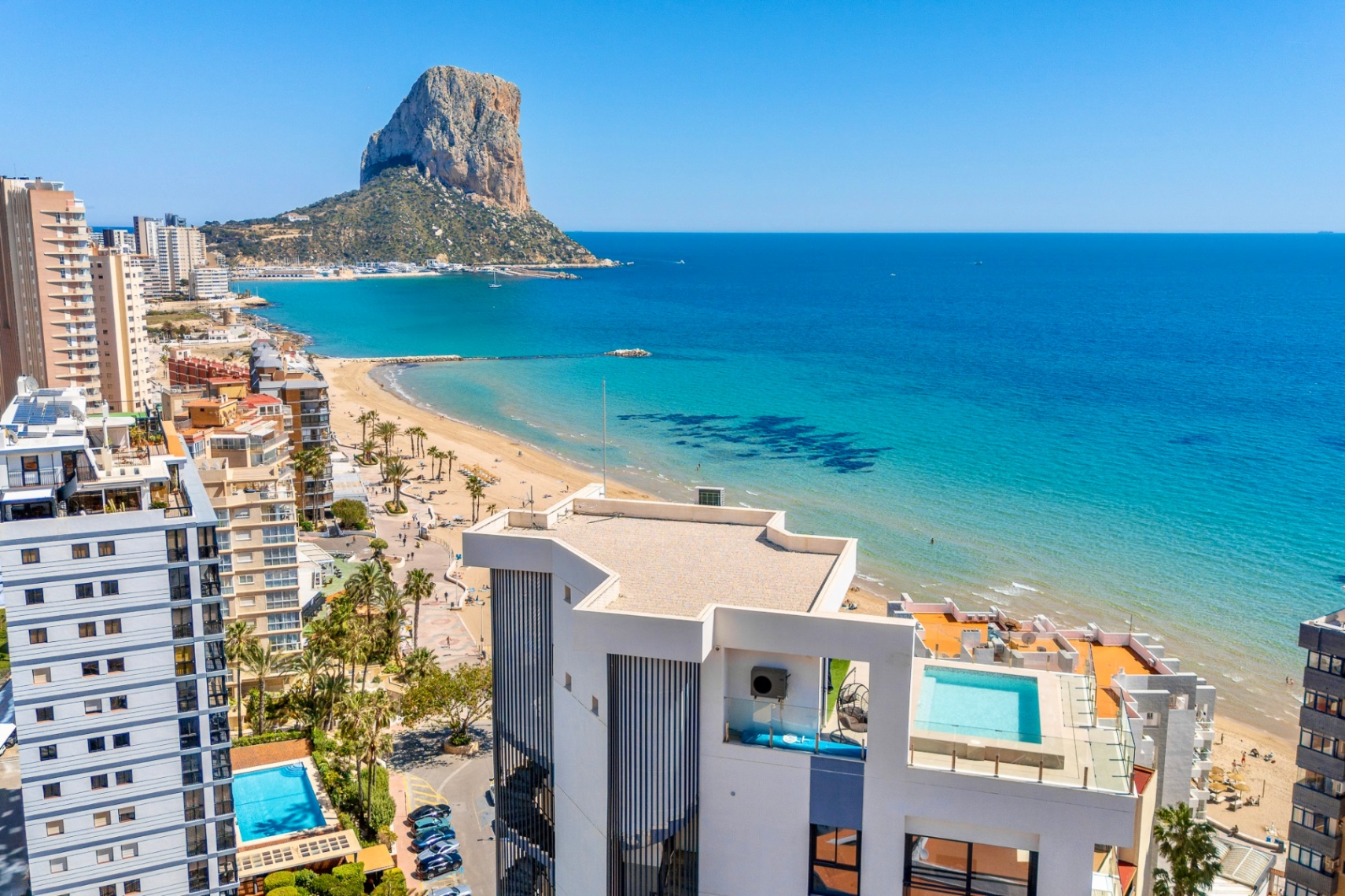 1434NS - Penthouse in Arenal, Calpe — Duplex mit Dachpool und Meerblick