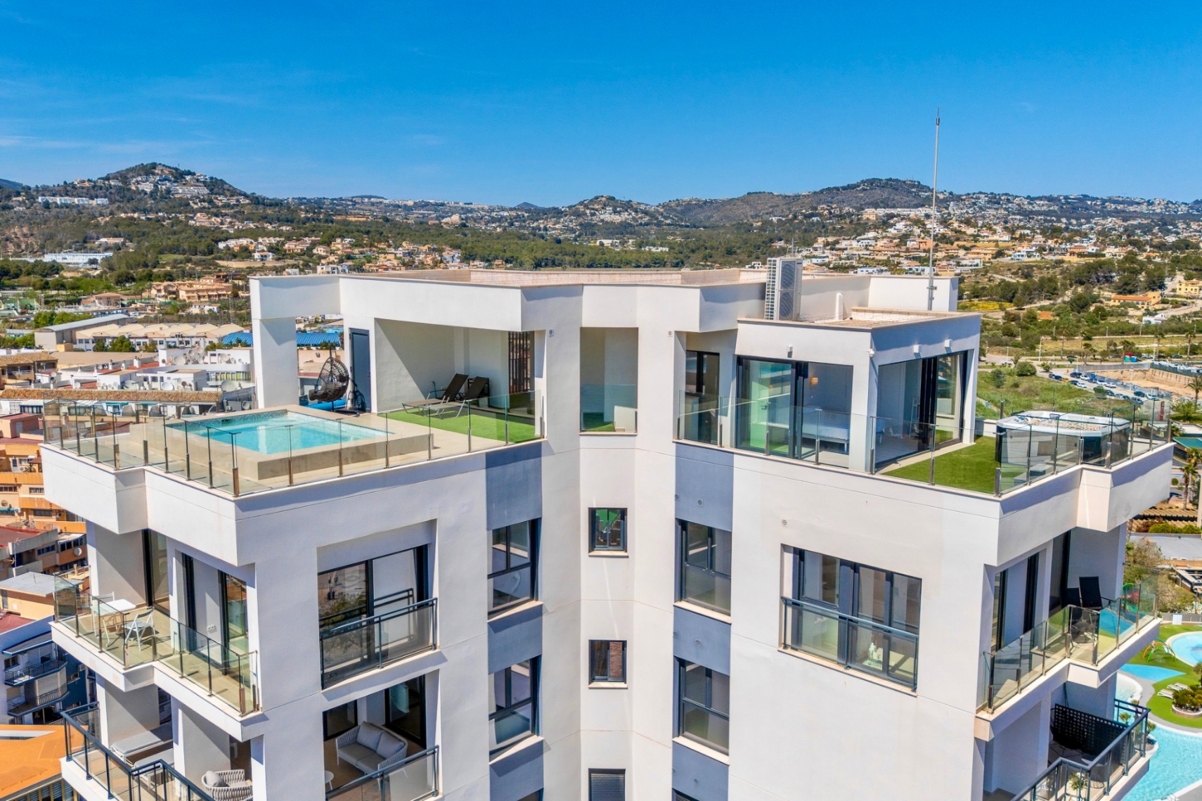 1434NS - Penthouse in Arenal, Calpe — Duplex mit Dachpool und Meerblick