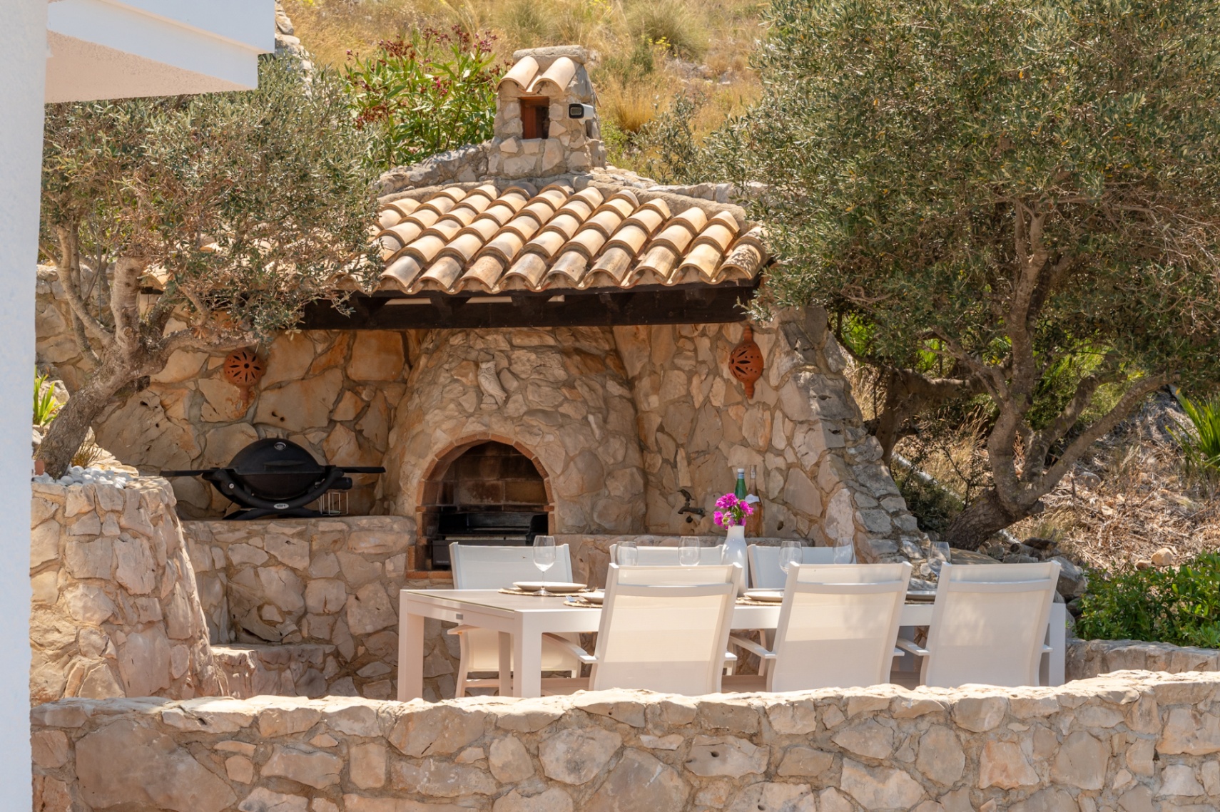 12717DR - Villa entièrement rénovée avec vue panoramique sur la mer à El Portet.