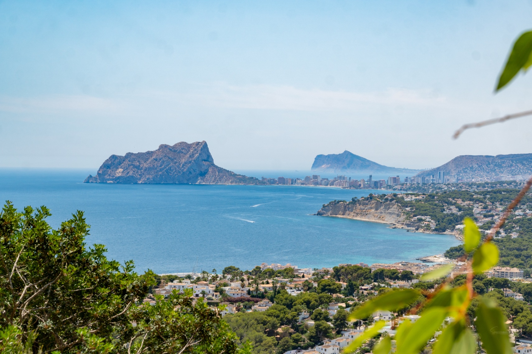 12717DR - Villa entièrement rénovée avec vue panoramique sur la mer à El Portet.