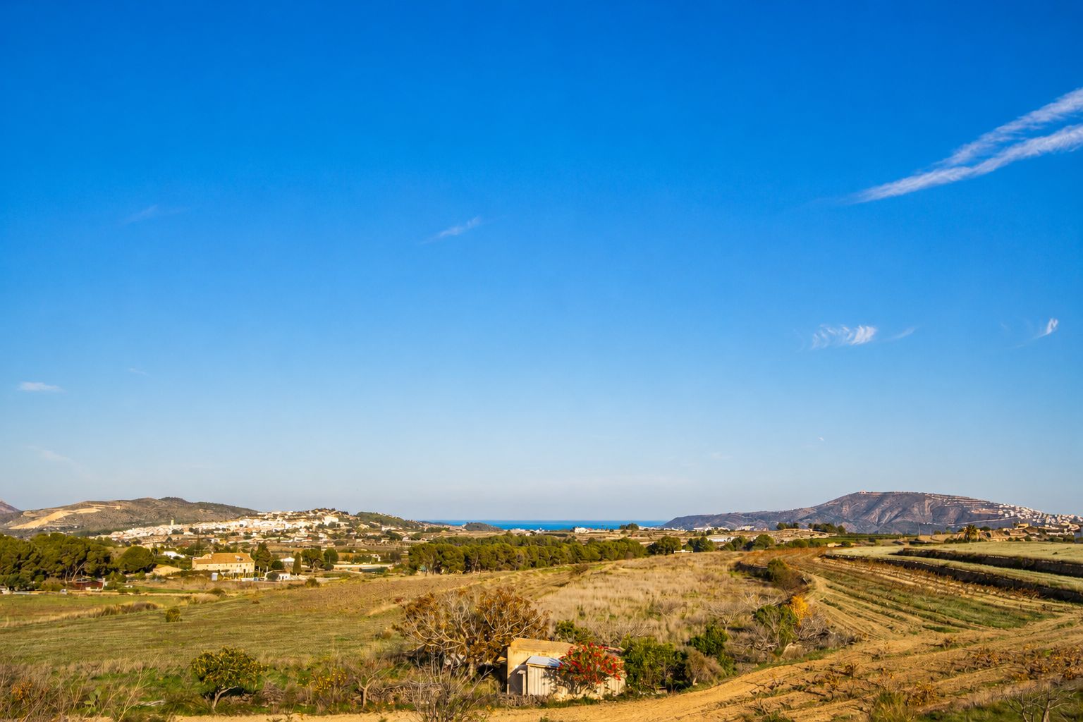 12732NS - Finca con mucho encanto, vistas al mar, privacidad y piscina climatizada cerca de Moraira.