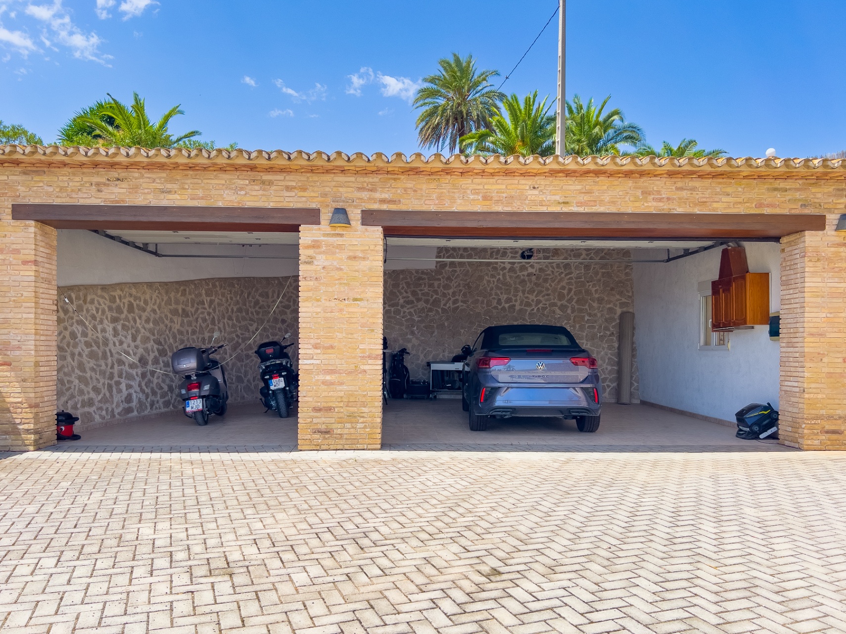12732NS - Finca con mucho encanto, vistas al mar, privacidad y piscina climatizada cerca de Moraira.