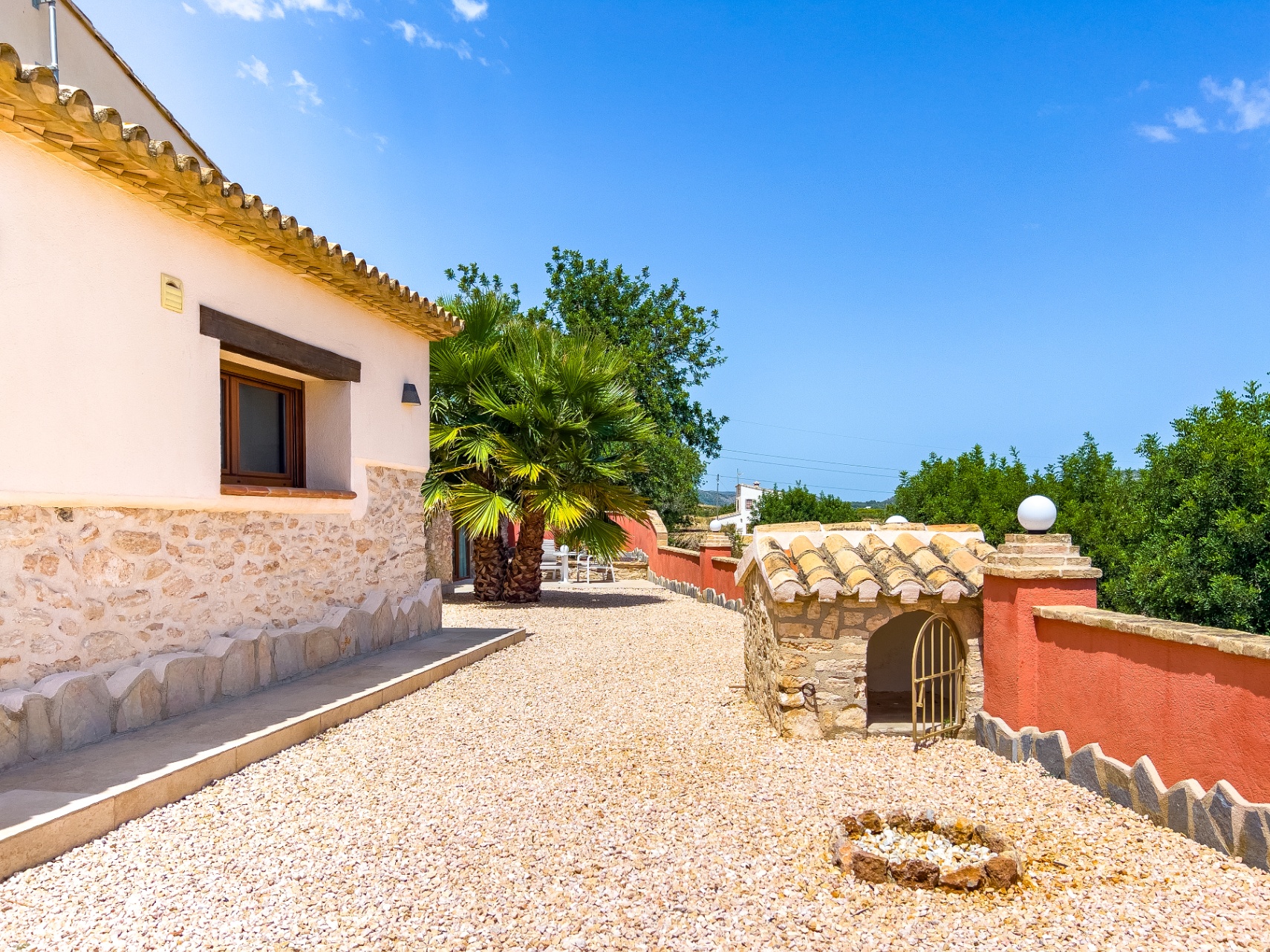 12732NS - Finca con mucho encanto, vistas al mar, privacidad y piscina climatizada cerca de Moraira.