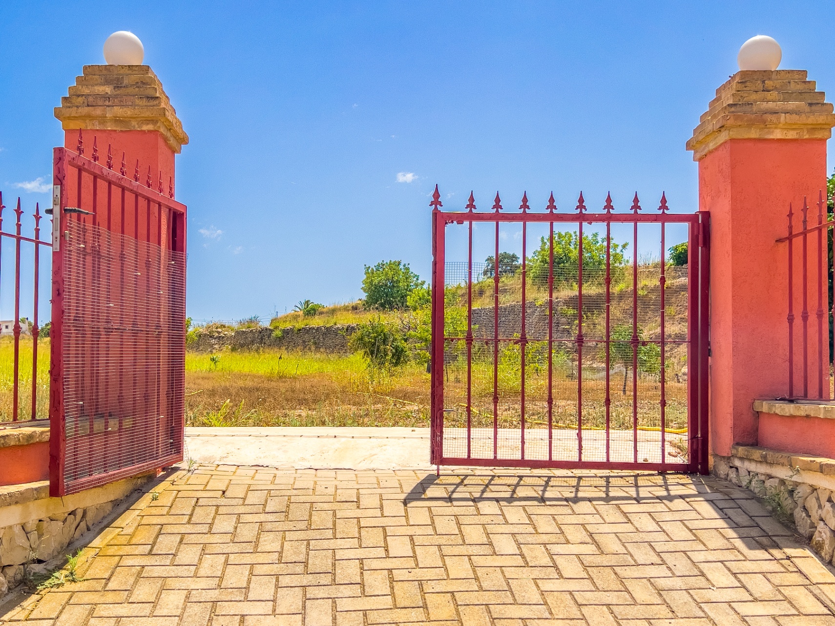 12732NS - Finca con mucho encanto, vistas al mar, privacidad y piscina climatizada cerca de Moraira.