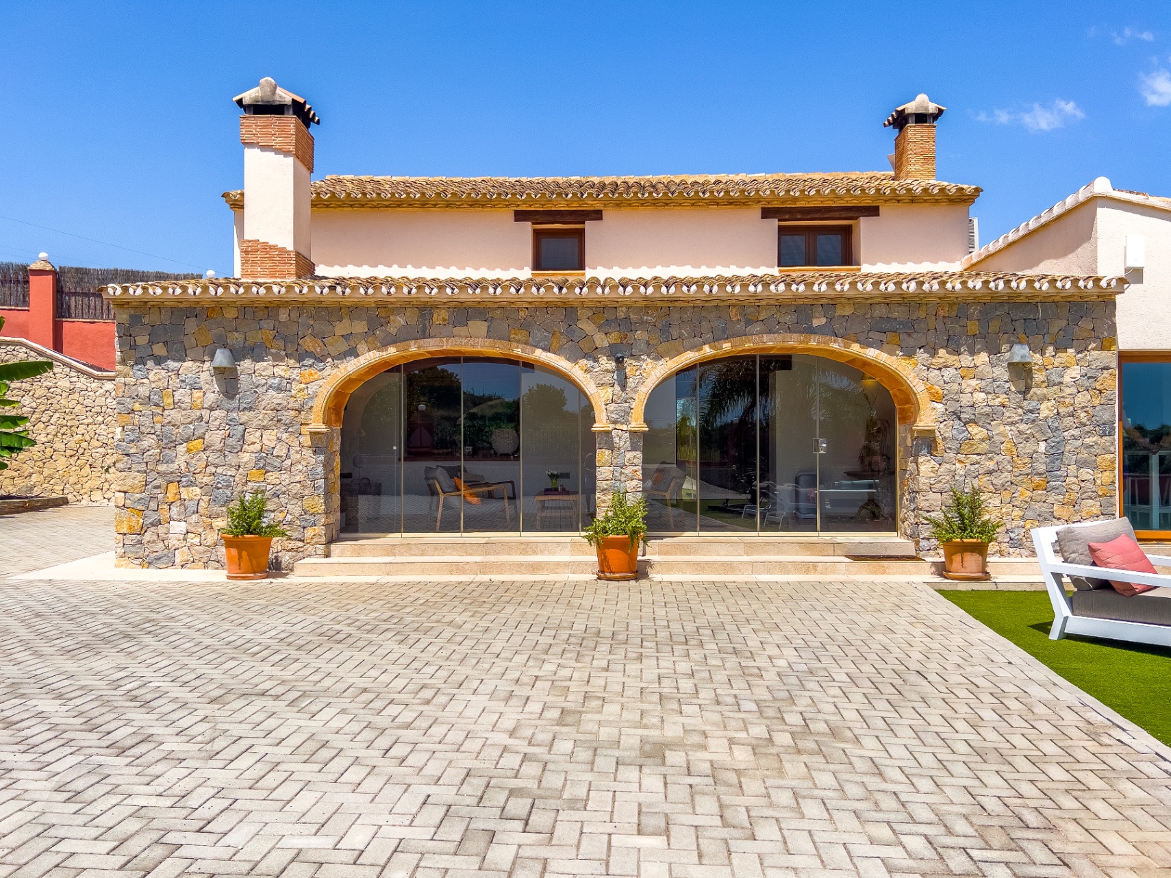 12732NS - Finca con mucho encanto, vistas al mar, privacidad y piscina climatizada cerca de Moraira.