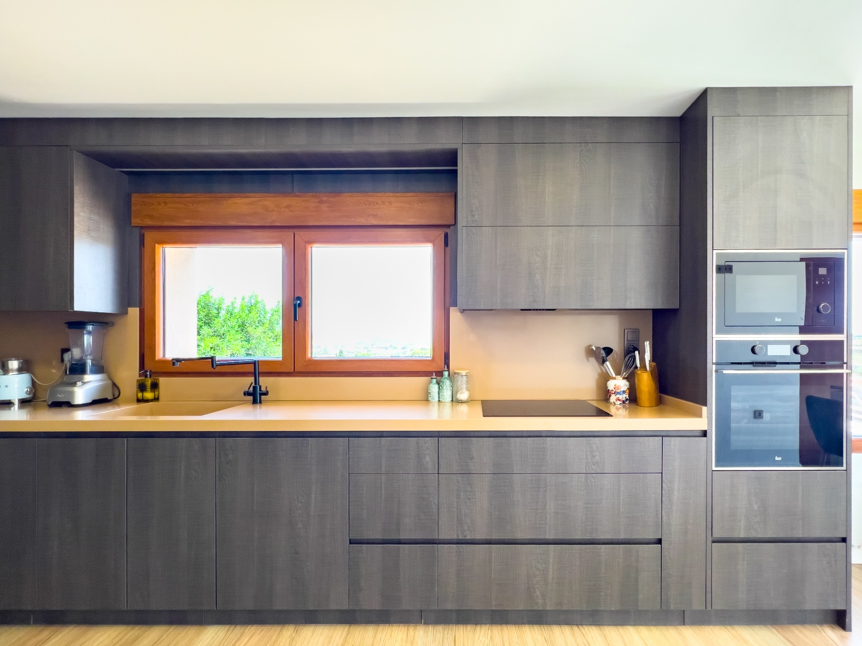 12732NS - Finca con mucho encanto, vistas al mar, privacidad y piscina climatizada cerca de Moraira.