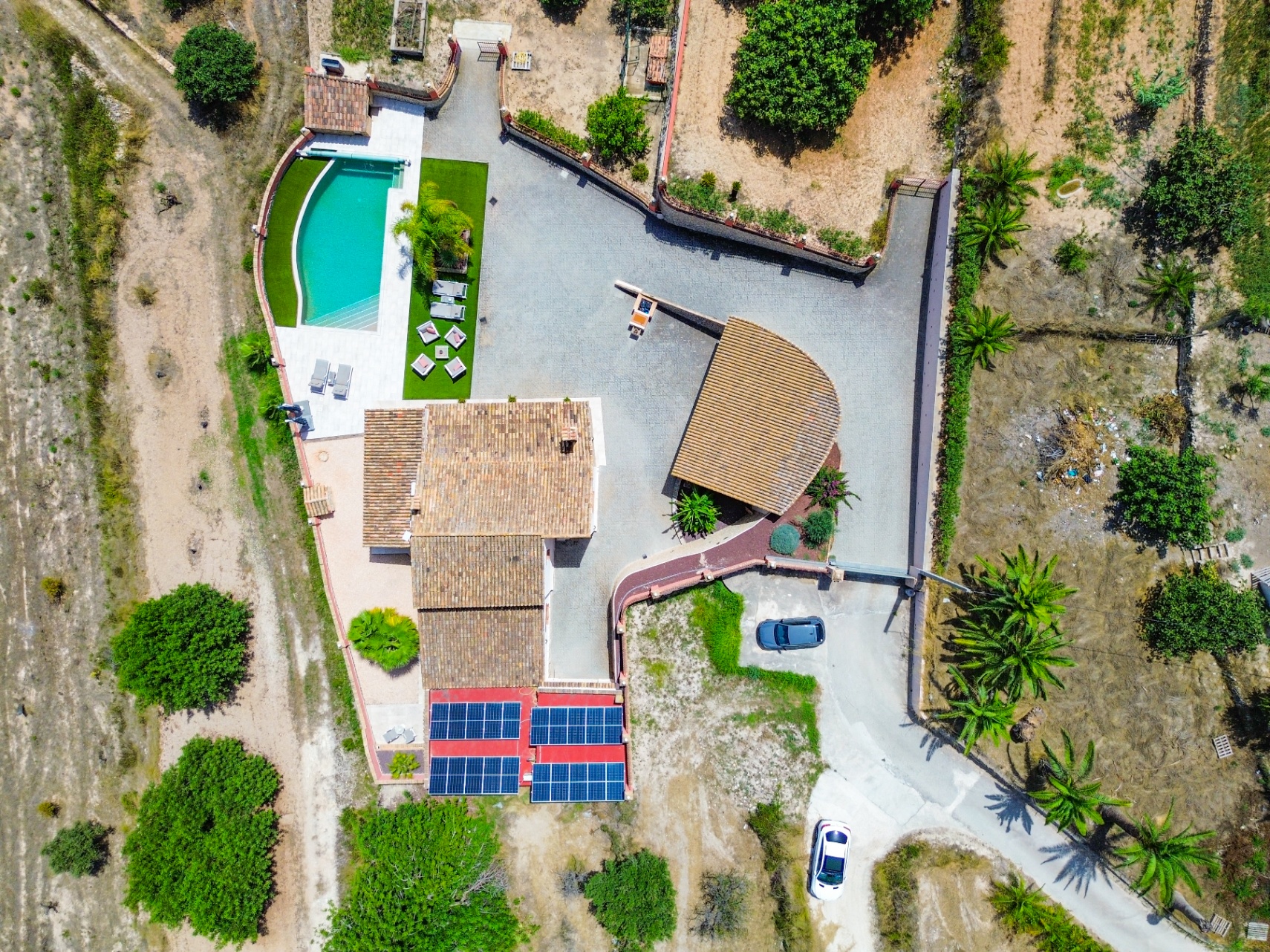 12732NS - Finca con mucho encanto, vistas al mar, privacidad y piscina climatizada cerca de Moraira.