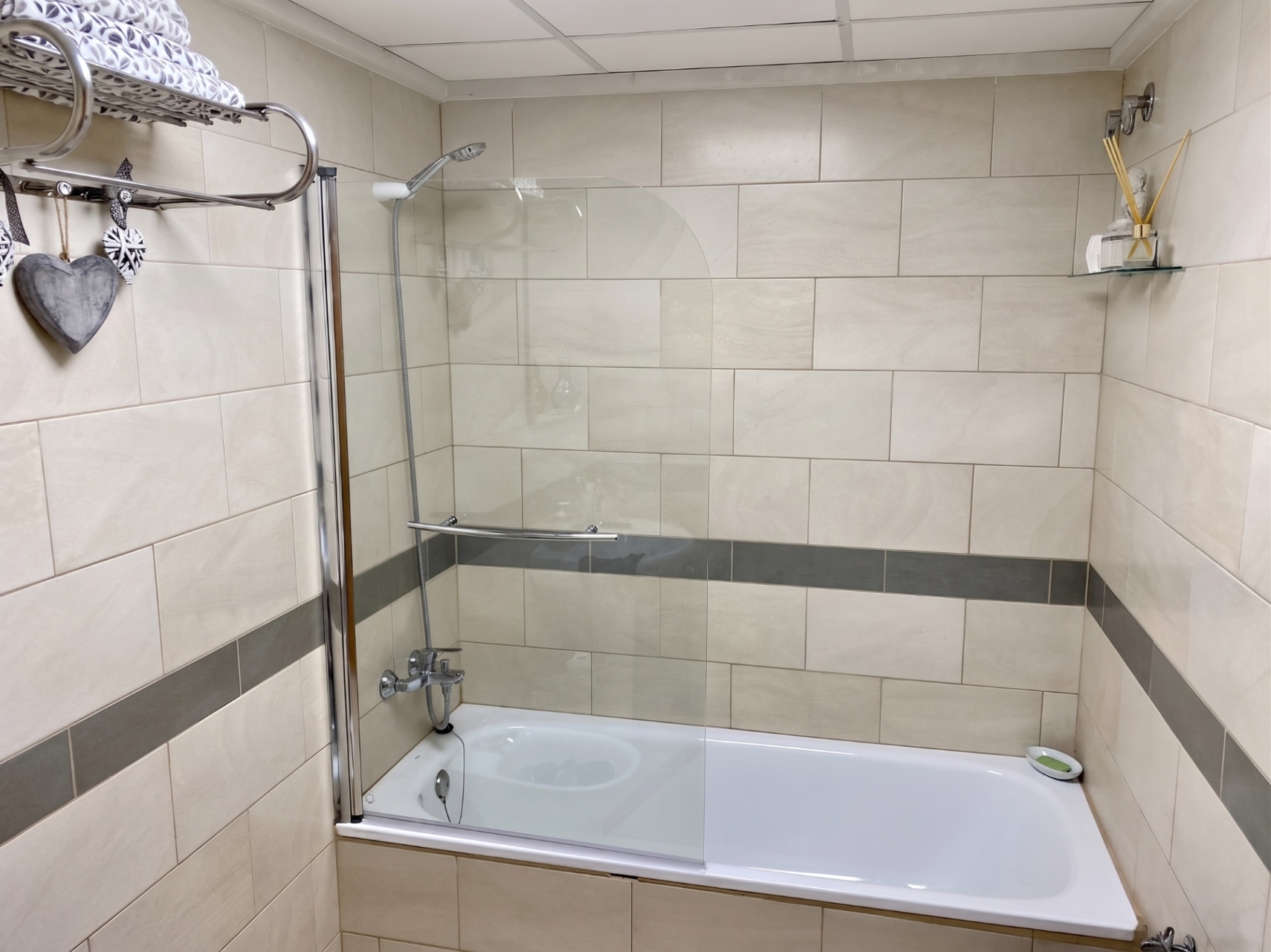 12733DA - Licht appartement met twee slaapkamers, een privé dakterras en uitzicht op de bergen in Parcent