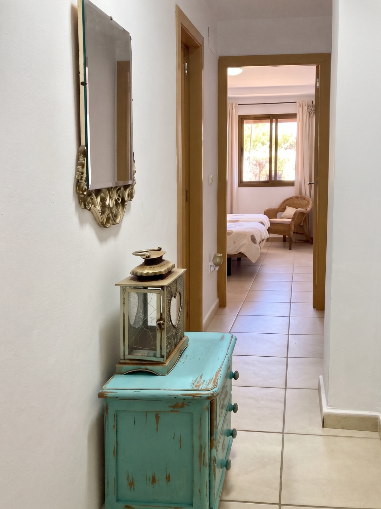 12734DR - Light apartment with two bedrooms, a private rooftop terrace, and mountain views in Parcent.