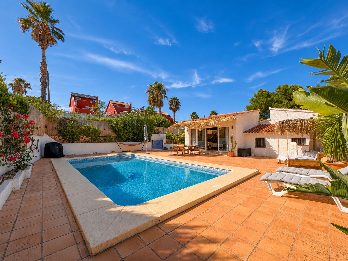 1440DR - Renovierte Villa mit Unabhängigem Gästestudio in Puerto Azul, La Nucía