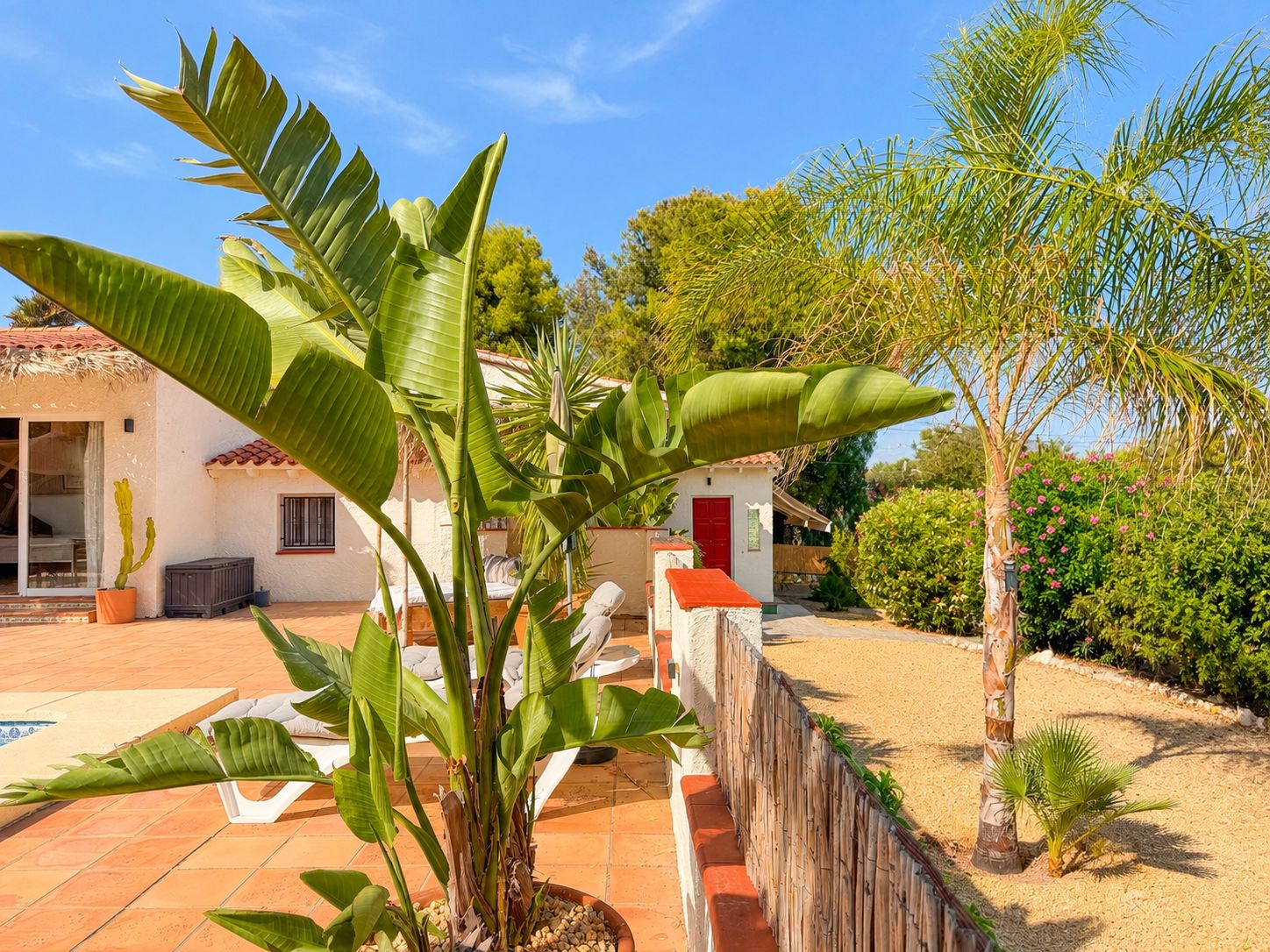 1440DR - Renovierte Villa mit Unabhängigem Gästestudio in Puerto Azul, La Nucía