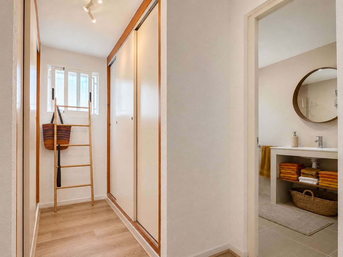 1440DR - Renovierte Villa mit Unabhängigem Gästestudio in Puerto Azul, La Nucía