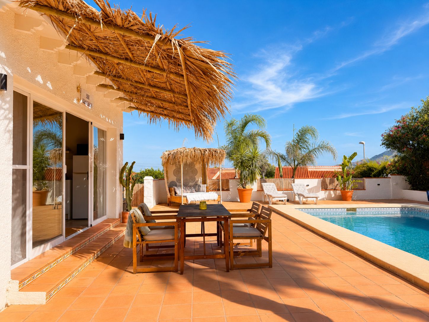 1440DR - Renovierte Villa mit Unabhängigem Gästestudio in Puerto Azul, La Nucía