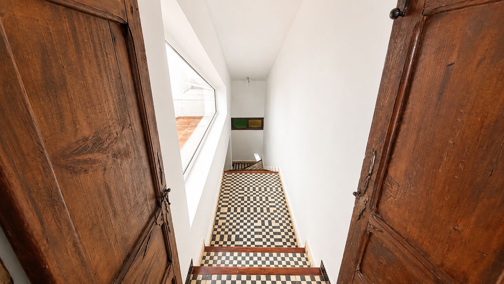 Characterful house directly by the sea in La Olla, Altea