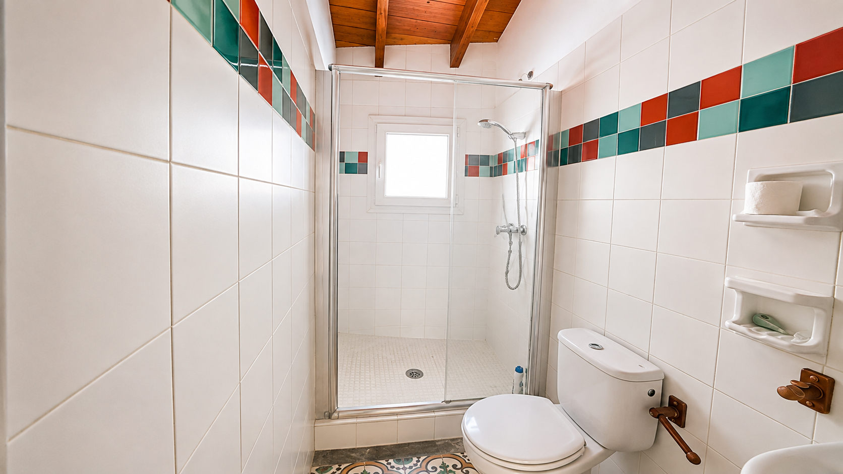 Characterful house directly by the sea in La Olla, Altea