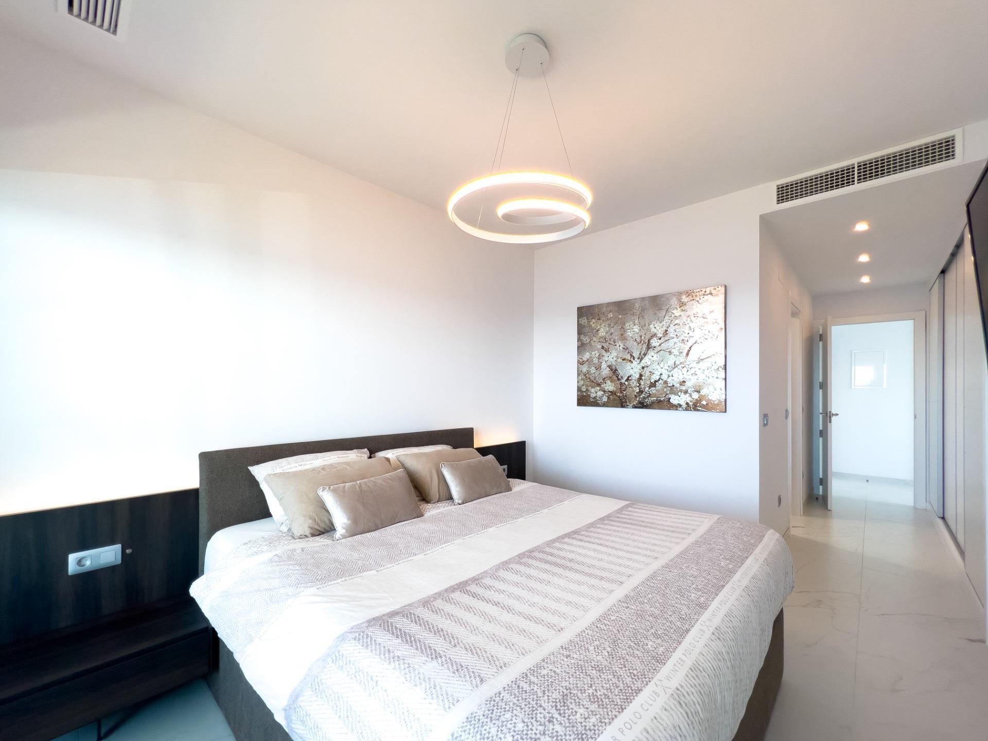 1144DA - Moderne nieuwbouw appartementen met 2 slaapkamers op slechts 50 meter van het Poniente-strand