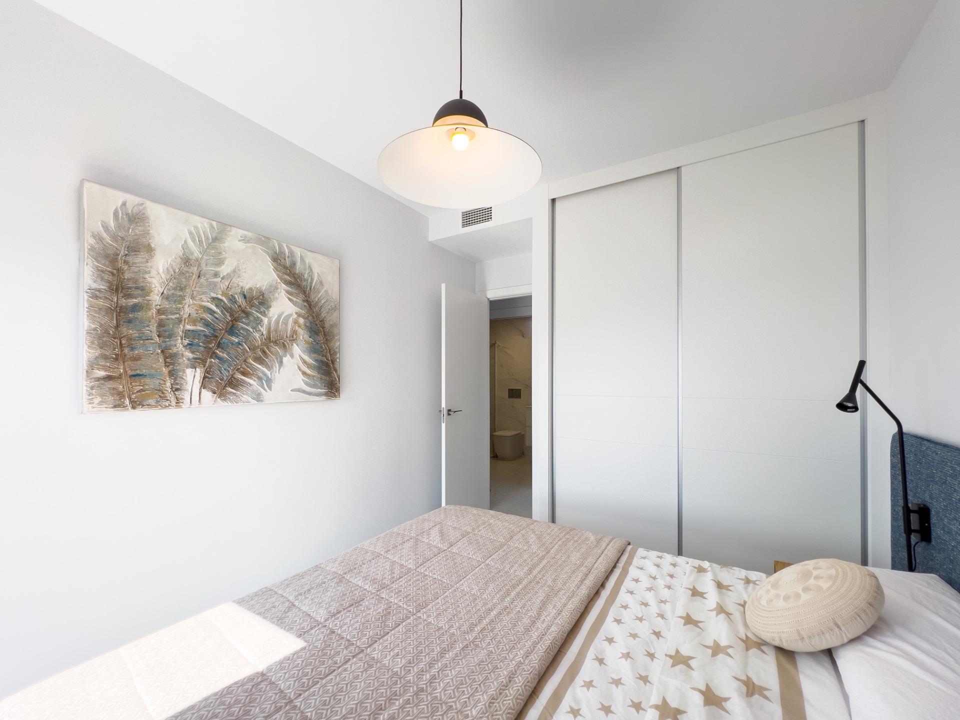 1144DA - Moderne nieuwbouw appartementen met 2 slaapkamers op slechts 50 meter van het Poniente-strand
